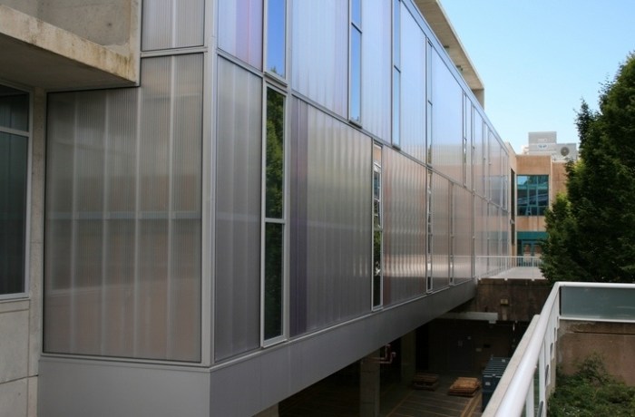 Polycarbonate cladding panels