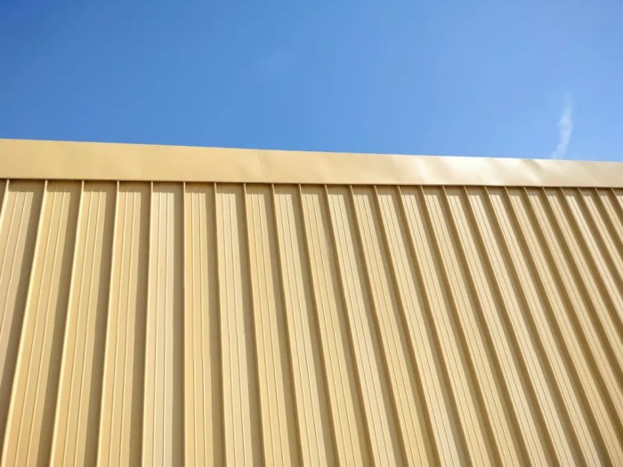 Seam roof panels