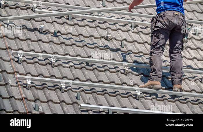Parapet on roof