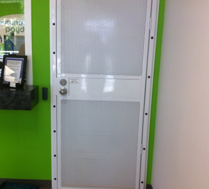 Security gate