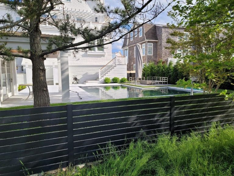 Modern Fence Design USA: Stylish & Durable Fencing for 2025