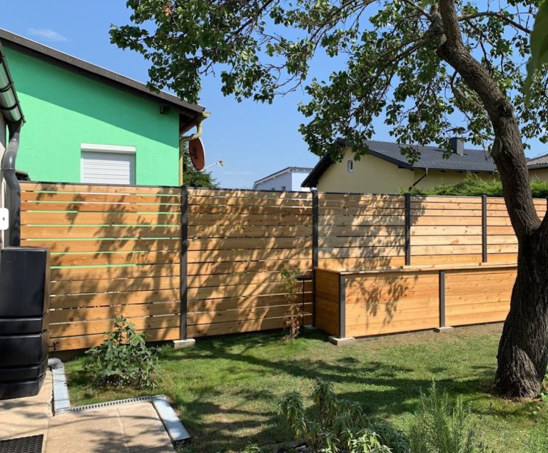 Wooden Privacy Fence Germany – Complete Guide to Buying and Benefits